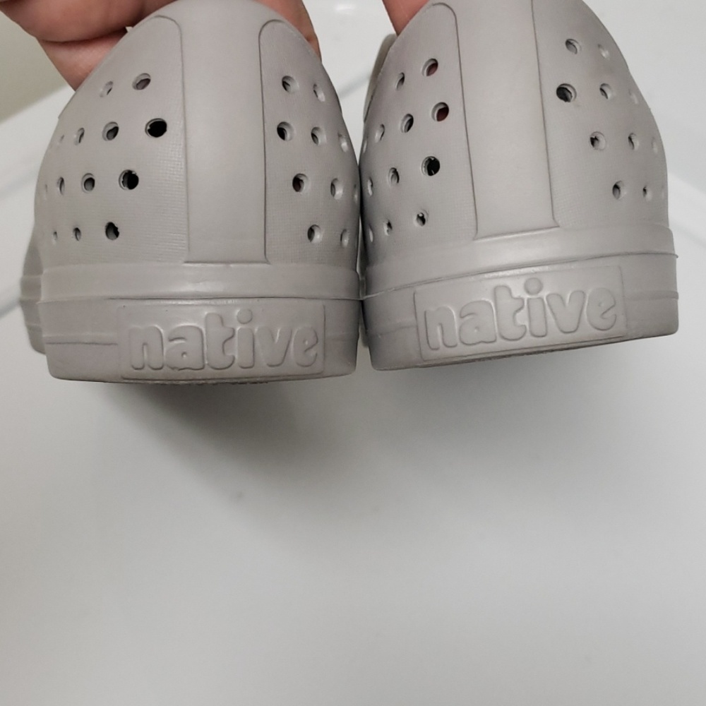 Native Gray  Jefferson Slip on Shoes - Picture 6 of 8
